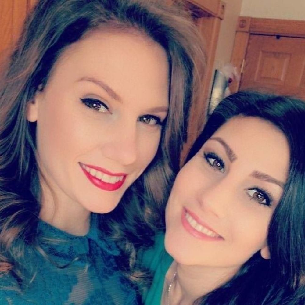 Meet your Posher, Dara